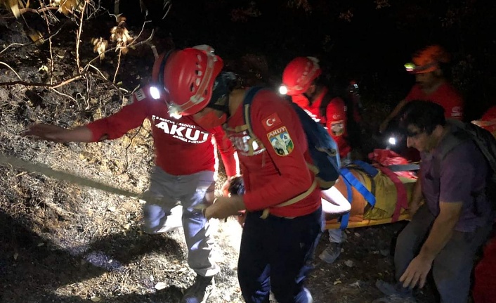 Alanya'da ormanlık alanda mahsur kaldı, imdadına AKUT yetişti