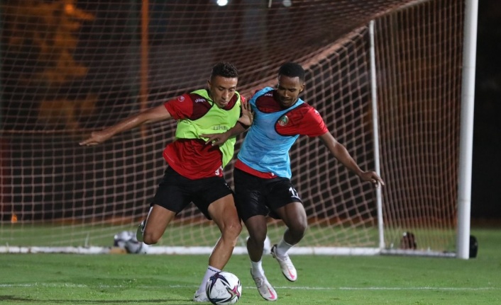 Alanyaspor'da Hatayspor maçı hazırlıkları sürüyor