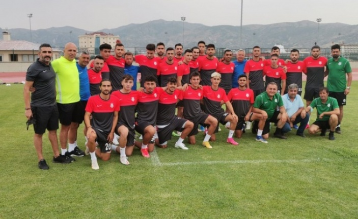 Kestelspor'un rakibi Nazillispor