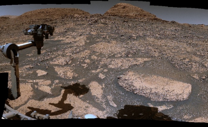 NASA Mars'ın panoramik görüntüsünü paylaştı
