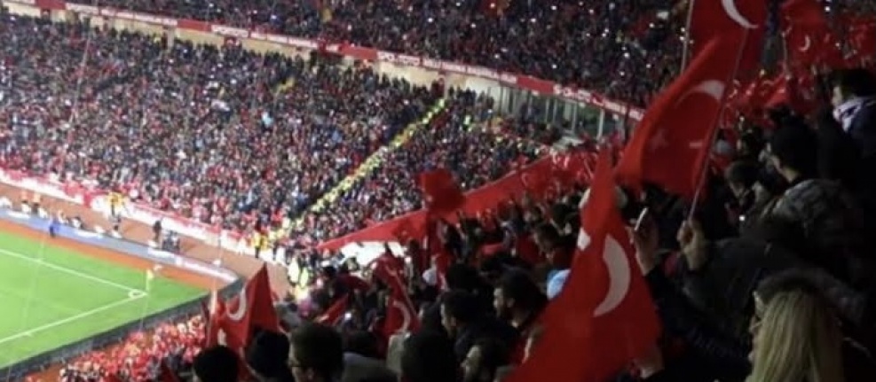 Süper Lig maçlarına aşısız seyirci alınmayacak