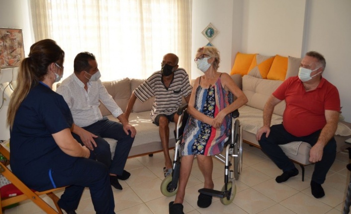Alanya’da koronavirüs sürecinde evde bakım hizmetleri arttı