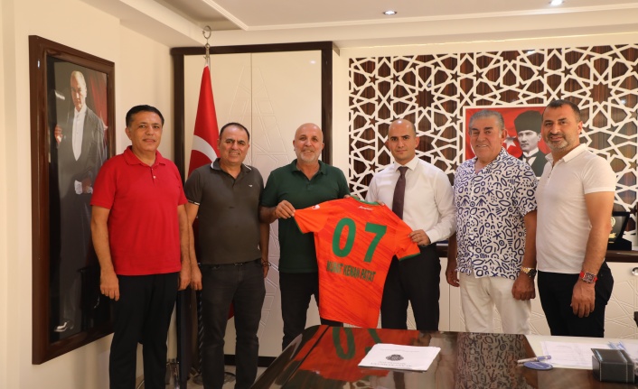 Alanyaspor yönetiminden emniyet müdürlüğüne 'hayırlı olsun' ziyareti