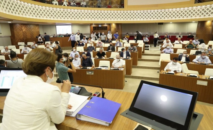 Antalya Büyükşehir Meclisinden aşı çağrısı!