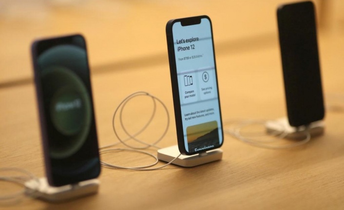 Apple, çok tartışılan iPhone’ları tarama kararını erteledi