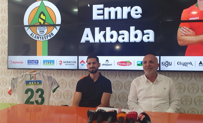 Emre Akbaba yine yeniden  Alanyaspor'da