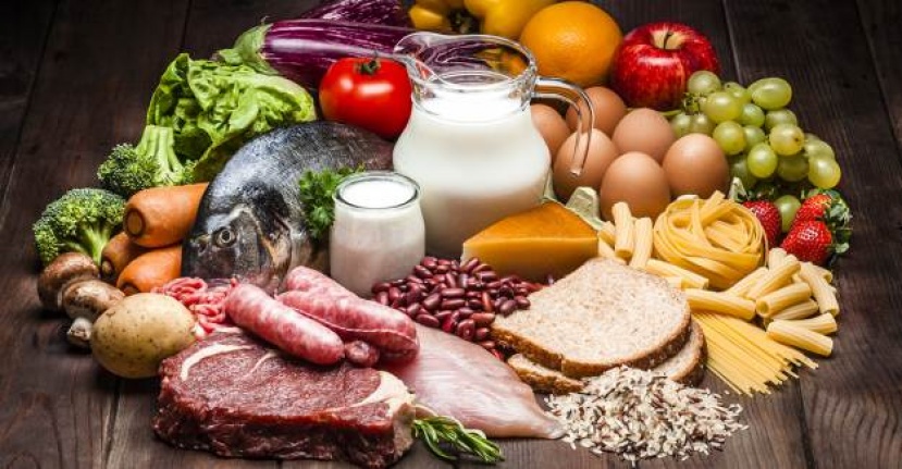 Hangi besinler B12 vitamini yönünden zengindir?