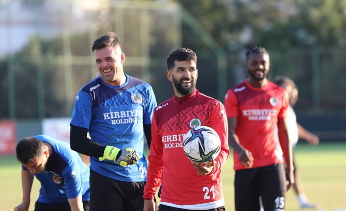 Alanyaspor hazırlıklarını sürdürdü