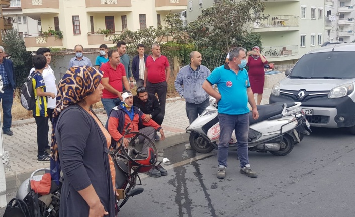 Alanya'da motosiklet sürücüsü kamyonete arkadan çarptı