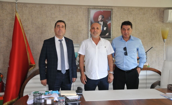 Kaymakam ve emniyet müdürlerinden Alanyaspor'a ziyaret