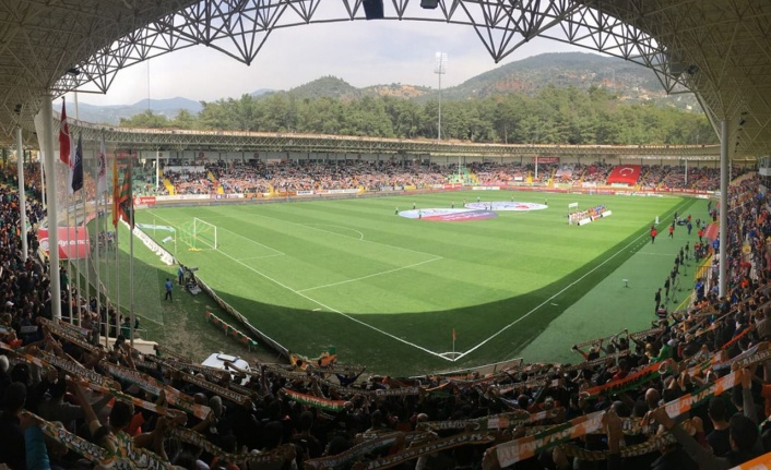 Alanyaspor stadı tam kapasite alabilecek