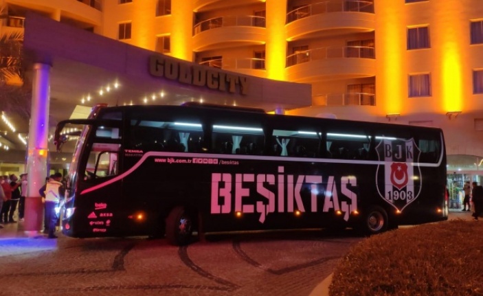 Beşiktaş, Alanya'da kampa girdi