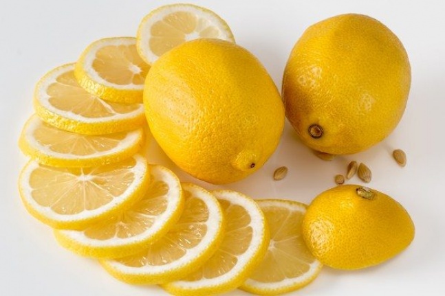 Hastalıkları önleyen limonun 5 büyük faydası