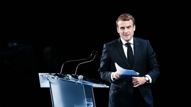 Macron’dan İngiltere’ye tepki: "Sinirlerimizle oynuyor"