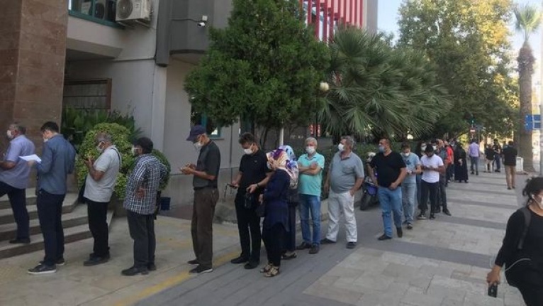 Yapılandırmada ikinci taksit için vergi daireleri 21.00'a kadar açık olacak