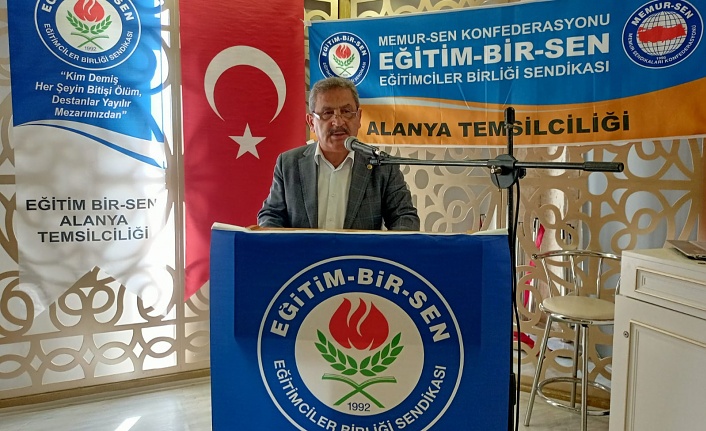 Alanya'da Sezai Karakoç konferansla anılacak