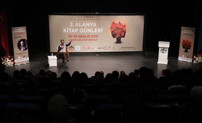 Alanya Kitap Günleri devam ediyor