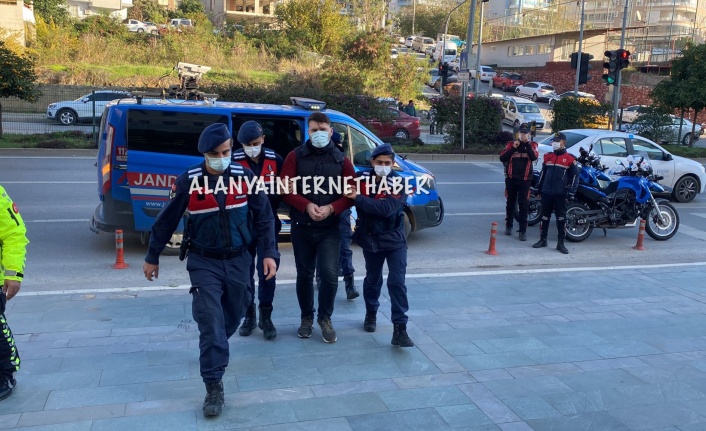 Alanya’da şoförü darp eden Ukraynalı şahıs tutuklandı