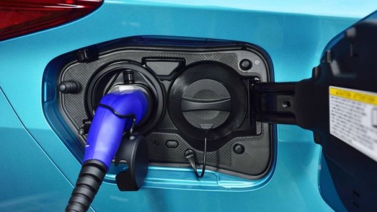 Almanya'da elektrikli araçlara ödenen teşvik 4,7 kat arttı