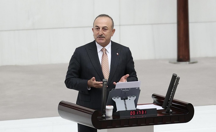 Bakan Çavuşoğlu'nun verdiği yanıt AK Partilileri coşturdu