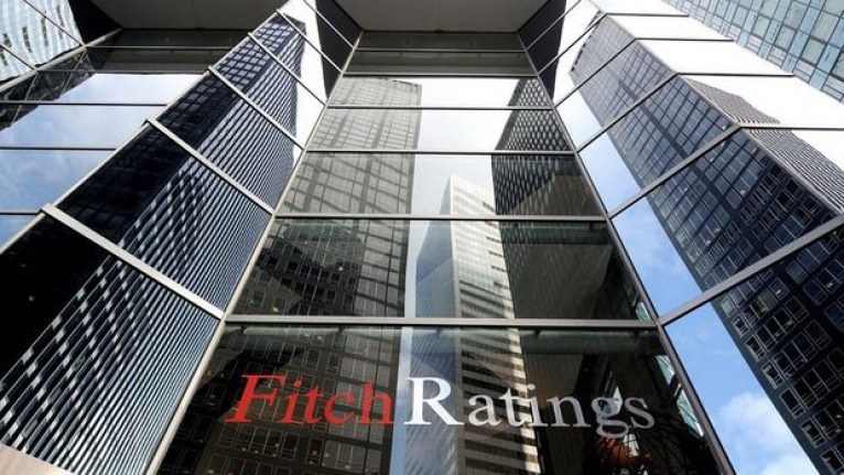 Fitch, küresel büyüme tahminini düşürdü