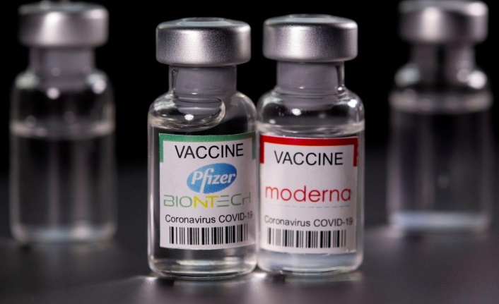 Omicron varyantı için korkunç sonuçlar geldi: Aşıların etkisini yok ediyor