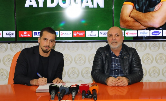 Emirhan Aydoğan Aytemiz Alanyaspor'da