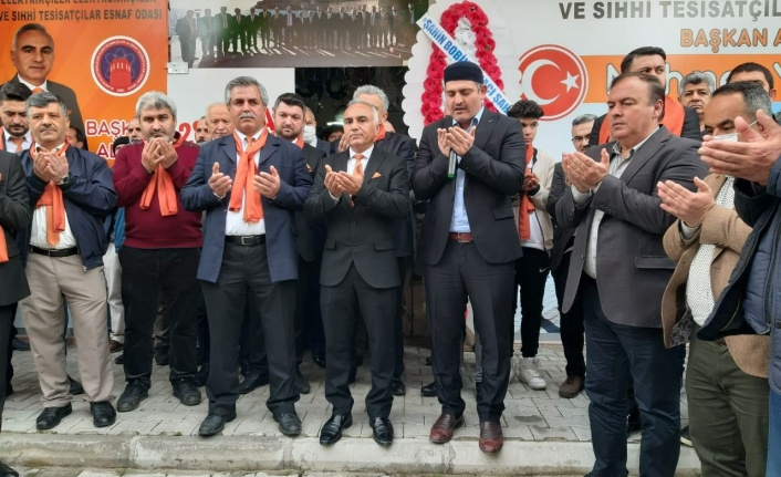 Alanya’da başkan adayı seçim ofisini açtı