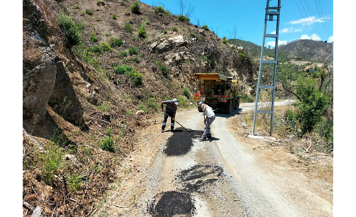 Alanya yayla yollarında yoğun mesai!