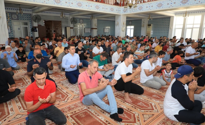 Alanya’da 15 Temmuz şehitleri için mevlid okutuldu.