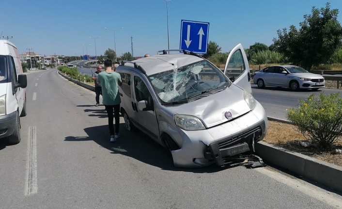 Tabelaları Yıkıp Refüje Çıktı!