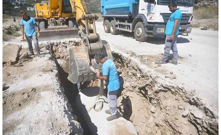 Alanya Belediyesi alt yapı çalışmalarına devam ediyor