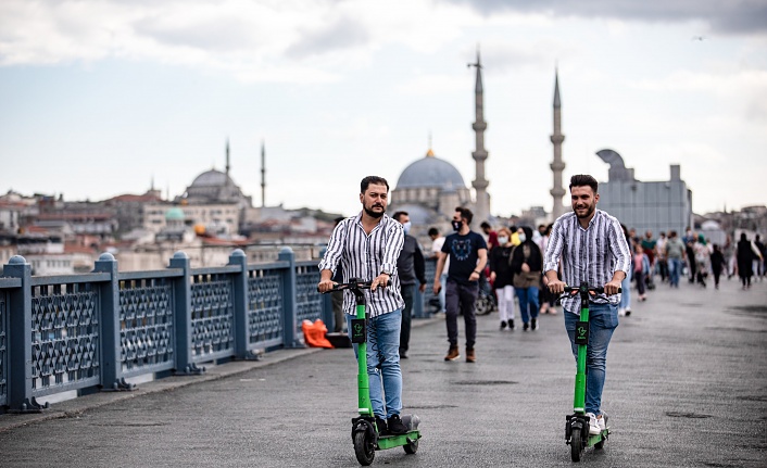 Alanya Emniyeti’nden e-scooter sürücülerine uyarı!