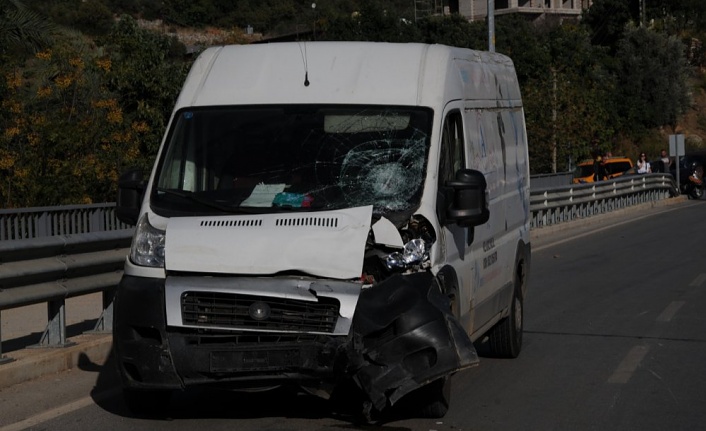 Alanya’da feci kaza can aldı!