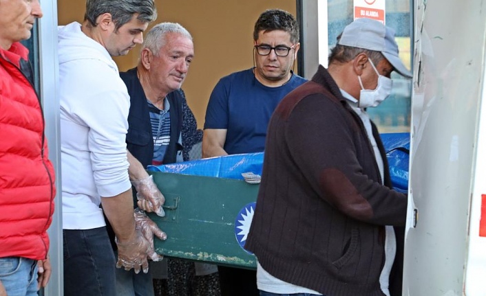 Oğlunun cenazesini 2 ay sonra alabildi