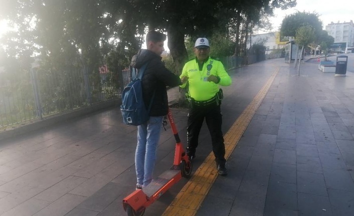 Kaldırımda scooter ve elektrikli bisiklet kullanımına ceza!