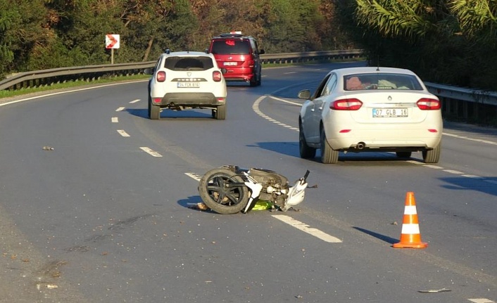 Manavgat'ta otomobil ile çarpışan motosiklet sürücüsü hayatını kaybetti!