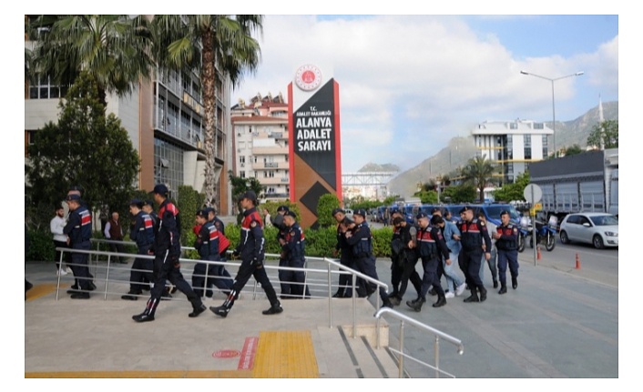 Alanya'da 1 yılda 120 zehir taciri yakalandı!