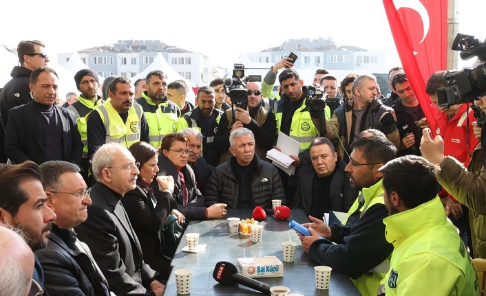 Başkan Böcek, üçüncü kez deprem bölgesinde!