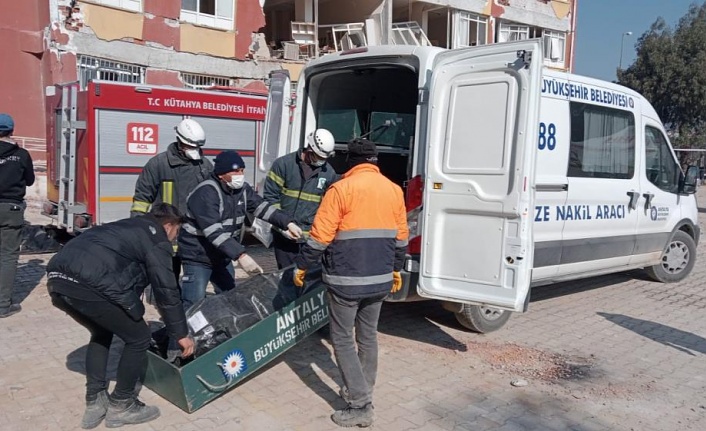 Hatay’da cenazeler defnediliyor!