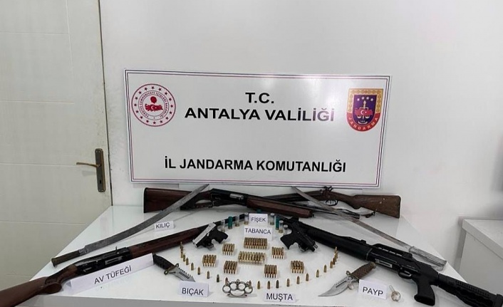 Jandarma'dan silah kaçakçılığı operasyonu