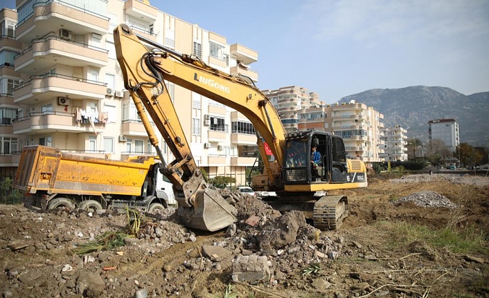 MAHMUTLAR AHMET YATMAZ CADDESİ SAHİL YOLUNA BAĞLANIYOR!