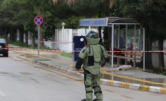 Nijeryalı vatandaşın unuttuğu valiz polisi alarma geçirdi!