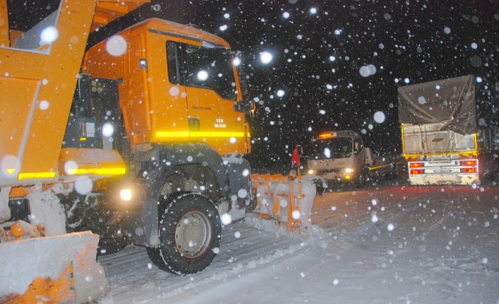 Antalya-Konya kara yolunda kar yağışı başladı!