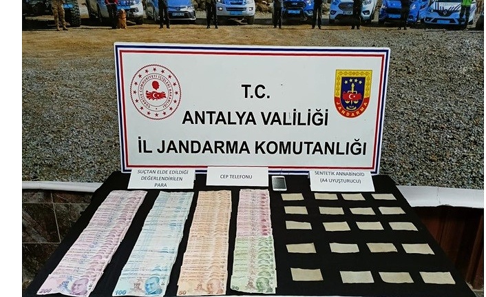 Jandarma uyuşturucu tacirlerine göz açtırmıyor: 33 tutuklama