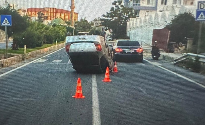 Antalya'da otomobil takla attı: 1 yaralı