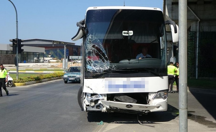 Kırmızı ışık ihlali yapan otobüs felakete sebep oldu