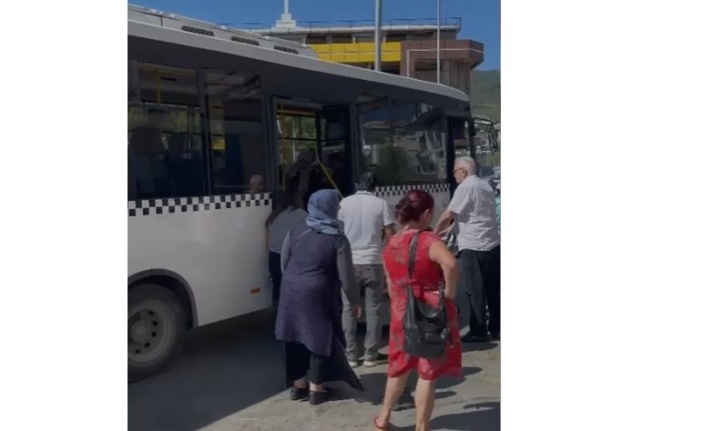 Alanya’da sürücüden hayati davranış