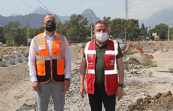 Başkan Böcek: “Yeni yıla yeni köprülerimizle girmiş olacağız”