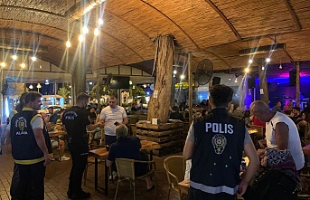 Alanya’da polisten gece denetimi